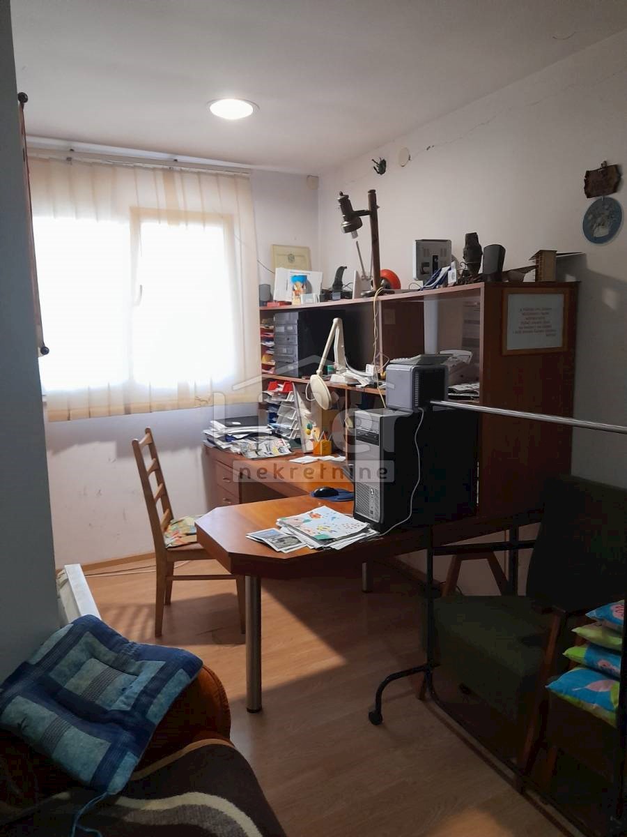 Apartma Na predaj - PRIMORSKO-GORANSKA  CRIKVENICA 
