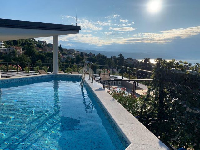 Dom na predaj 641 m² – Opatija
