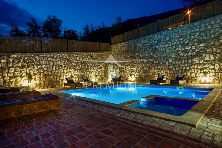 House For sale - Primorsko-goranska Vinodolska Općina - foto 2/45