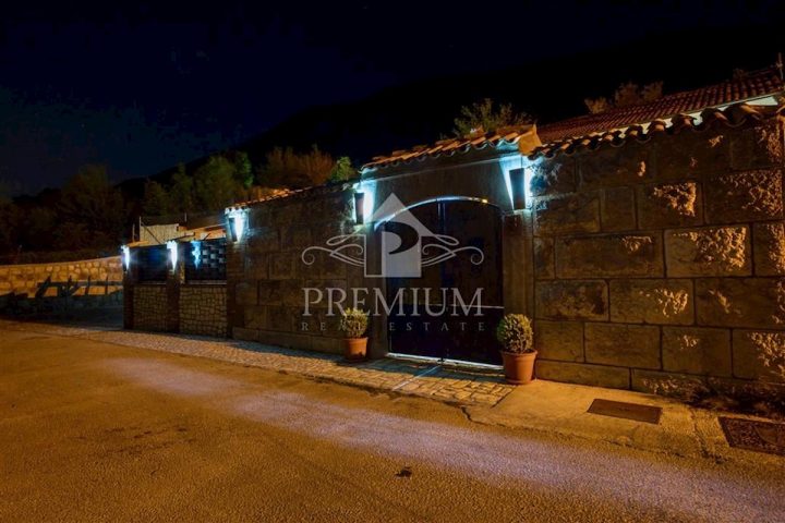 House For sale - Primorsko-goranska Vinodolska Općina - foto 4/45