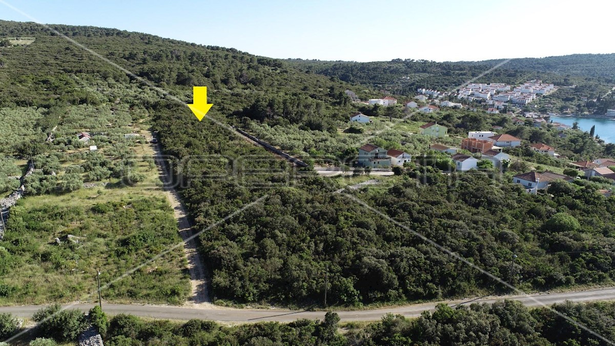 Land For sale - SPLITSKO-DALMATINSKA  ŠOLTA 