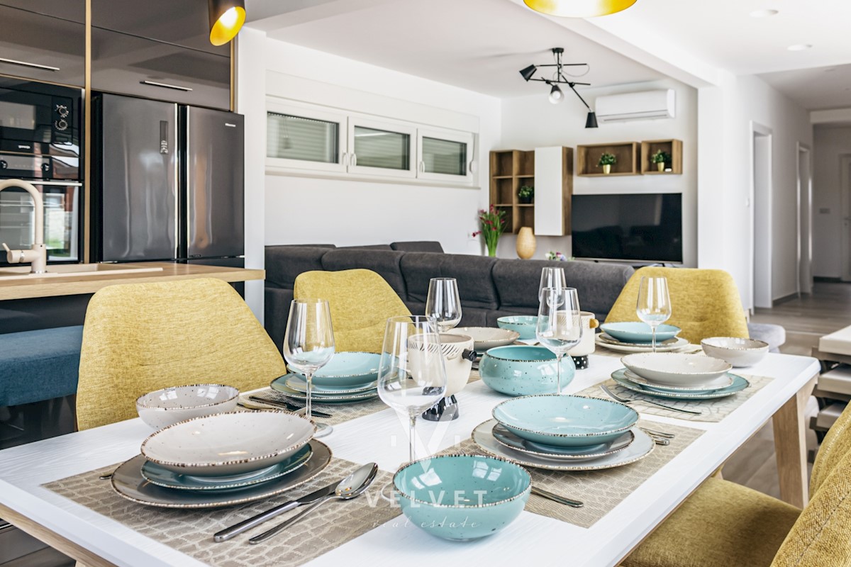 Casa In vendita - ISTARSKA  SVETVINČENAT 