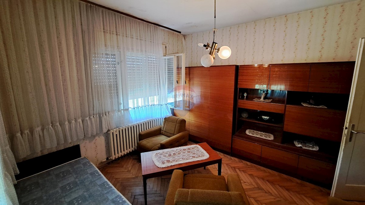 Maison À vendre - GRAD ZAGREB  ZAGREB 