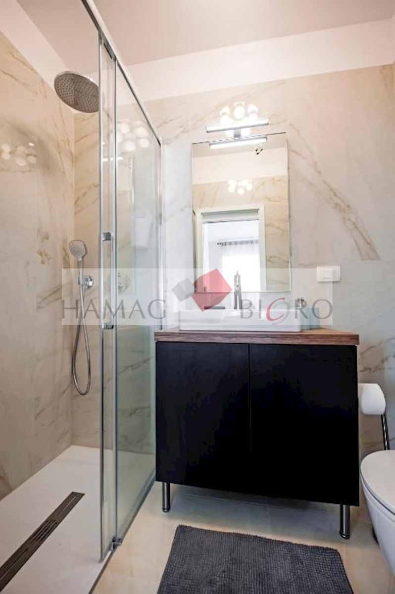 Apartmán Na predaj - ISTARSKA  ROVINJ 