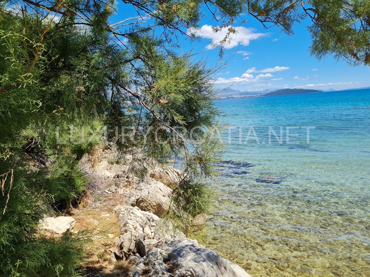 Land For sale - SPLITSKO-DALMATINSKA TROGIR