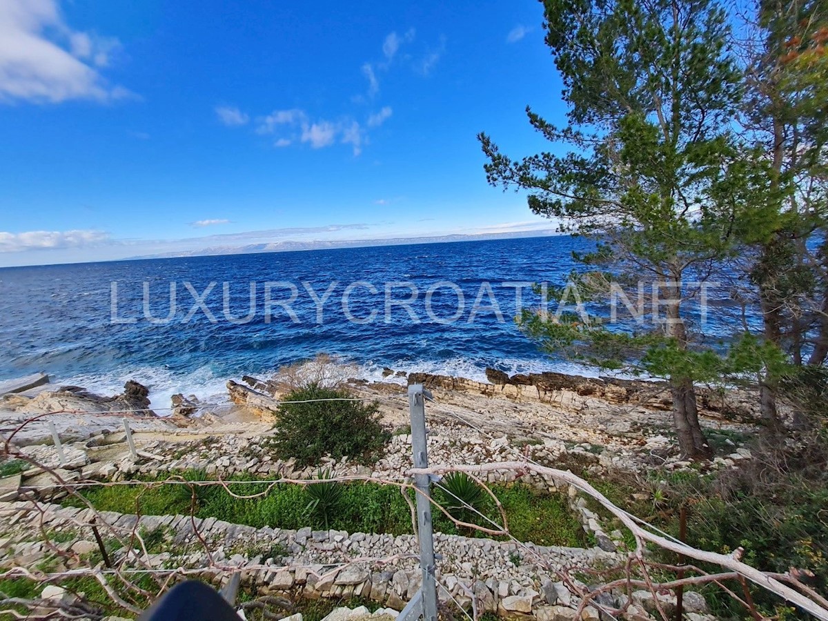 Land For sale - DUBROVAČKO-NERETVANSKA  KORČULA 