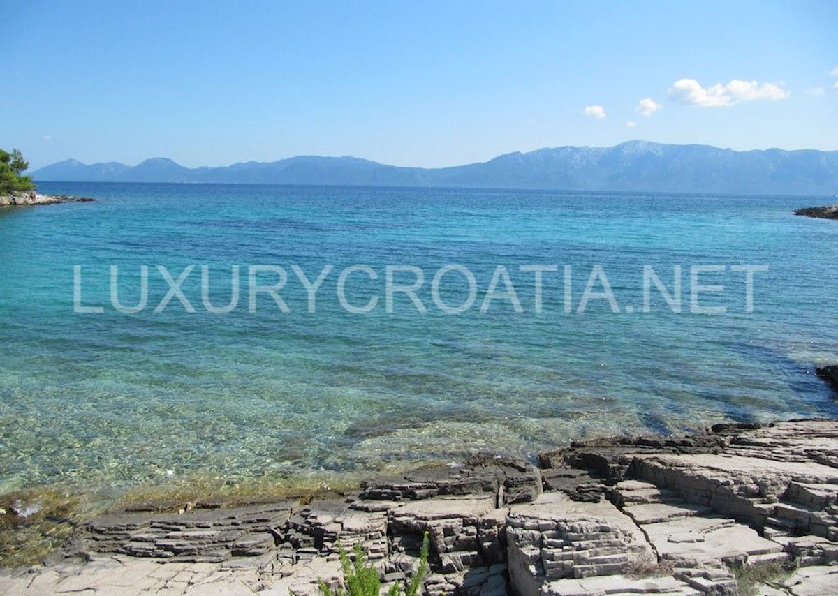 Land For sale - SPLITSKO-DALMATINSKA  HVAR 