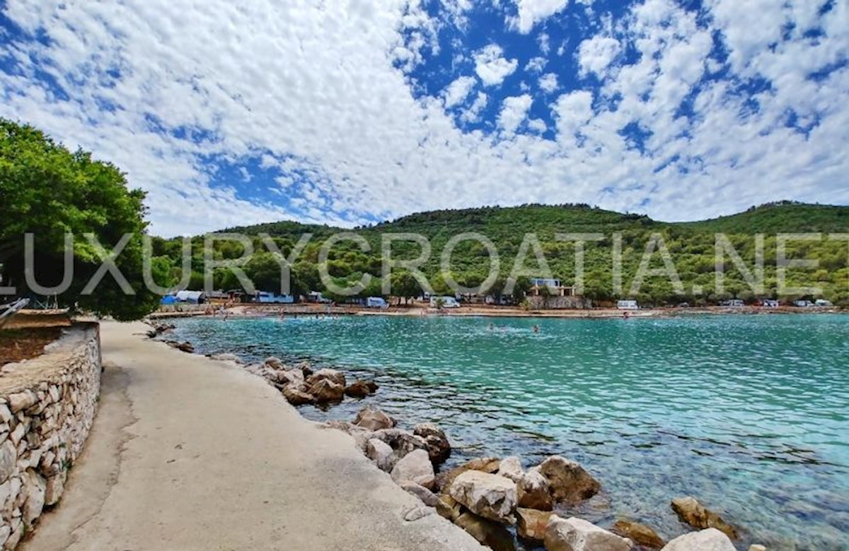 Land For sale - SPLITSKO-DALMATINSKA  HVAR 