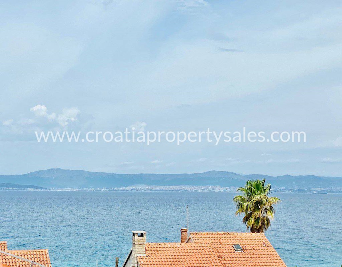 House For sale - SPLITSKO-DALMATINSKA  BRAČ 