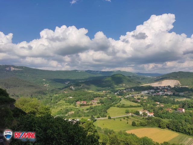 Dom na sprzedaż 238 m² – Buzet
