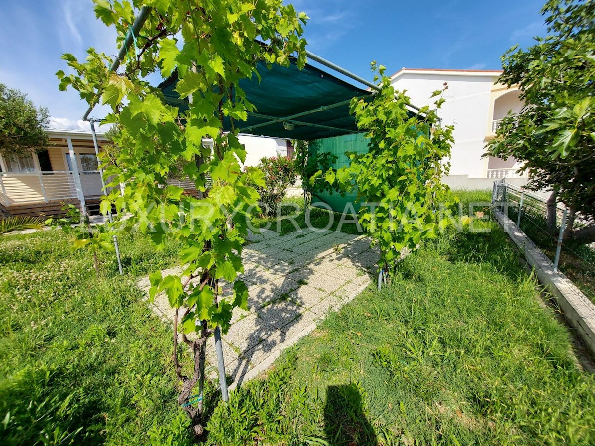 Land For sale - ZADARSKA  POSEDARJE 