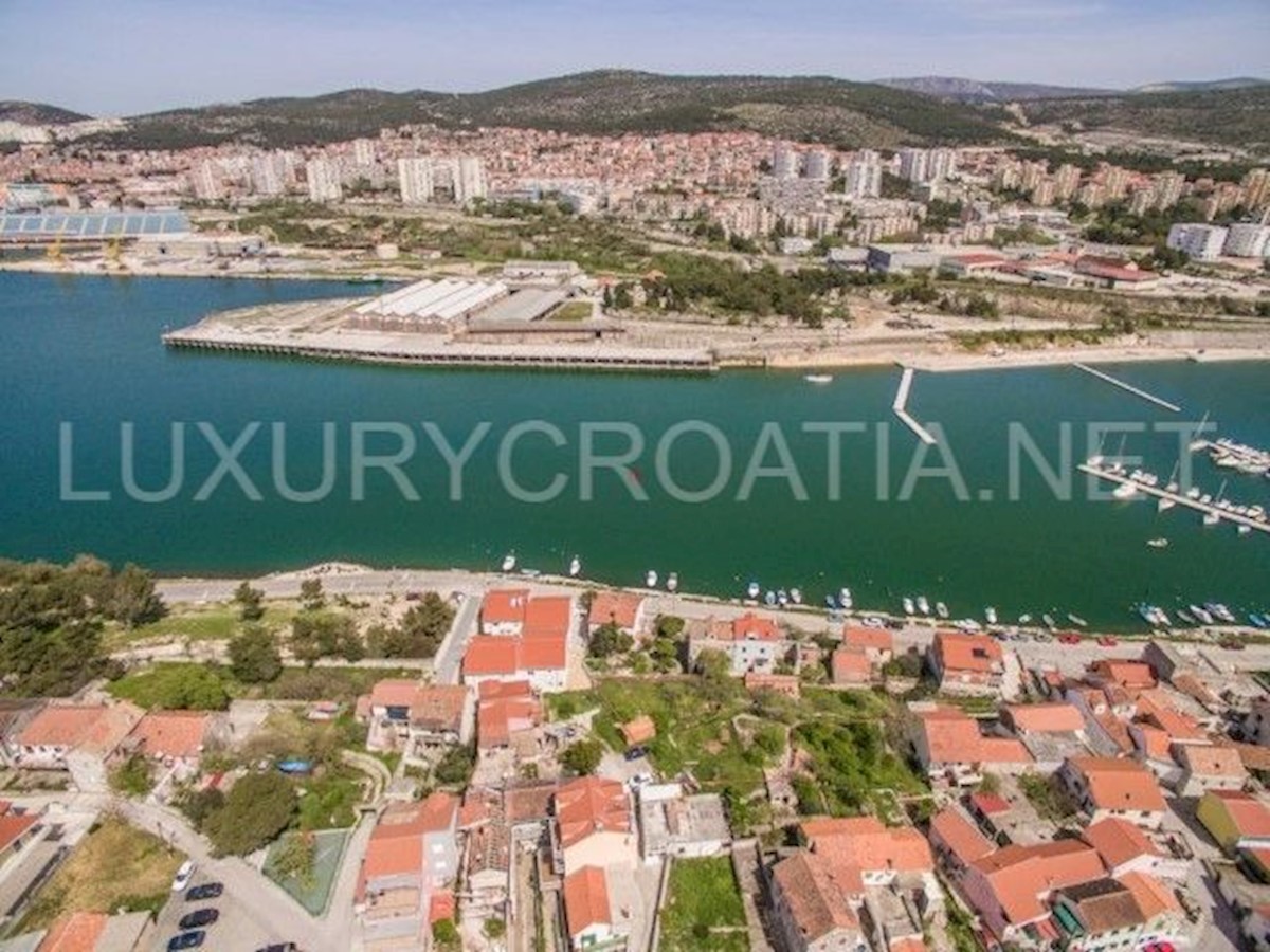 Pozemek Na prodej - ŠIBENSKO-KNINSKA  ŠIBENIK 