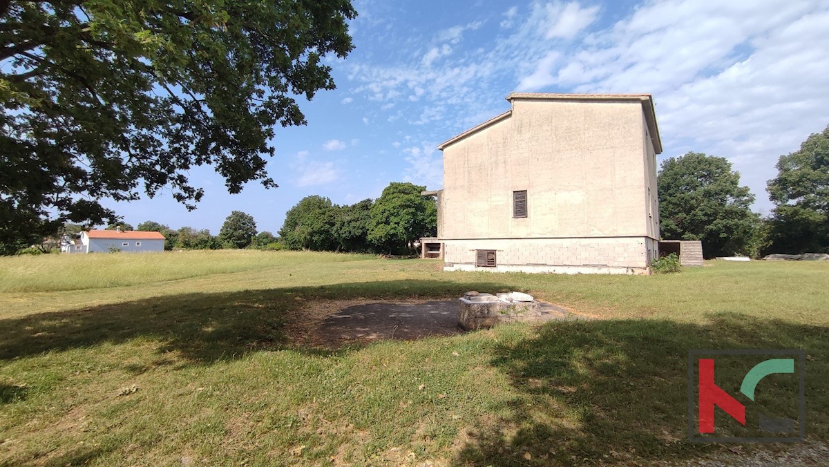 Haus Zu verkaufen - ISTARSKA  LIŽNJAN 