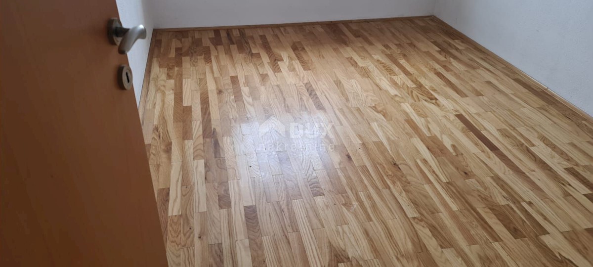 Apartmán Na predaj - ZADARSKA  PAKOŠTANE 