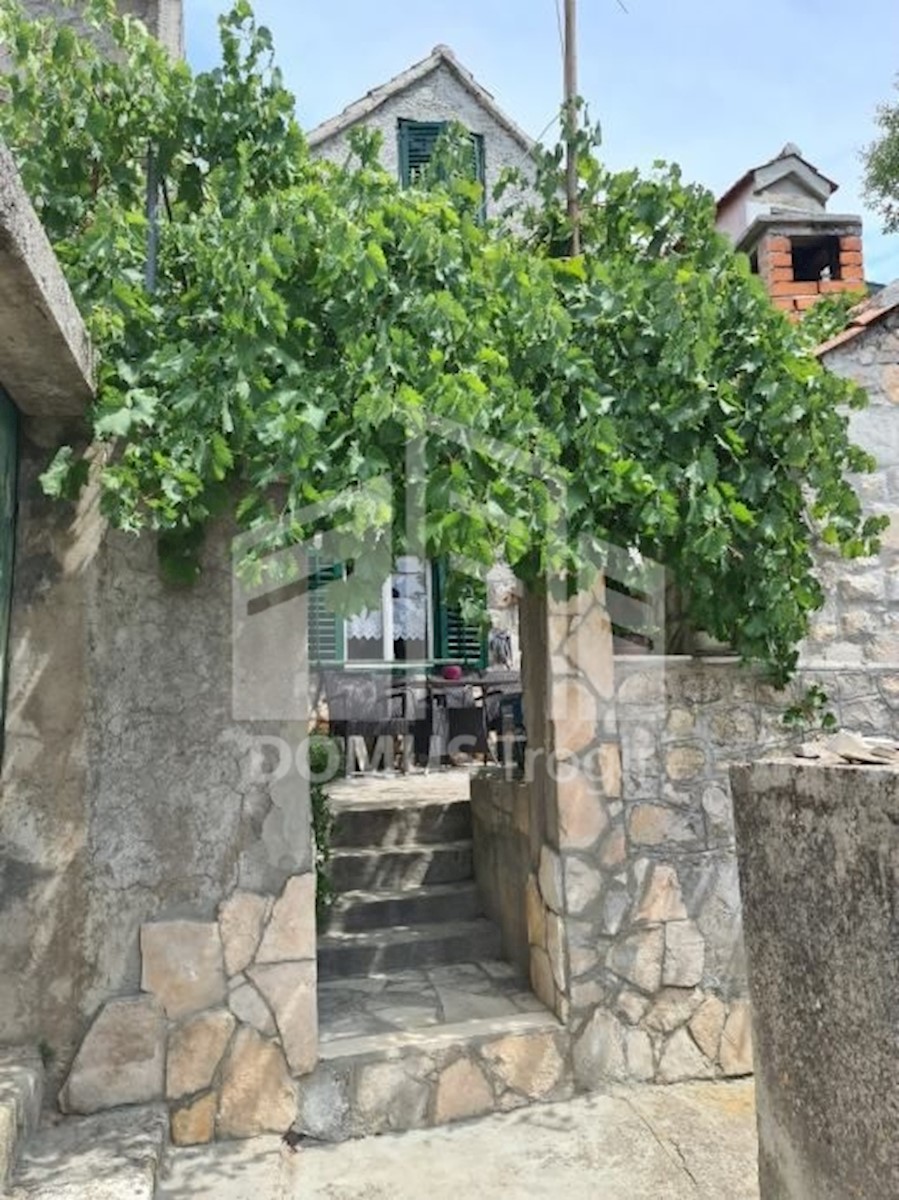 Casa In vendita - SPLITSKO-DALMATINSKA TROGIR