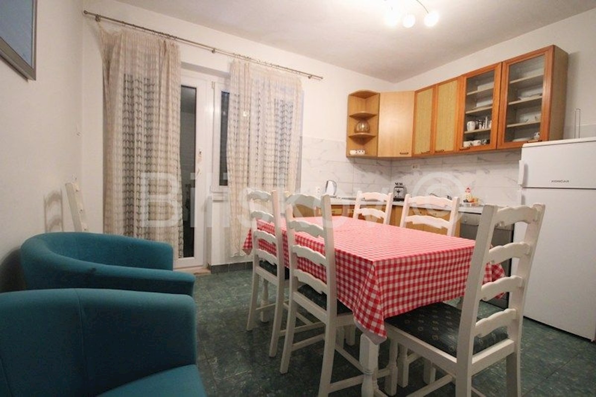 Casa In vendita - SPLITSKO-DALMATINSKA  MAKARSKA 