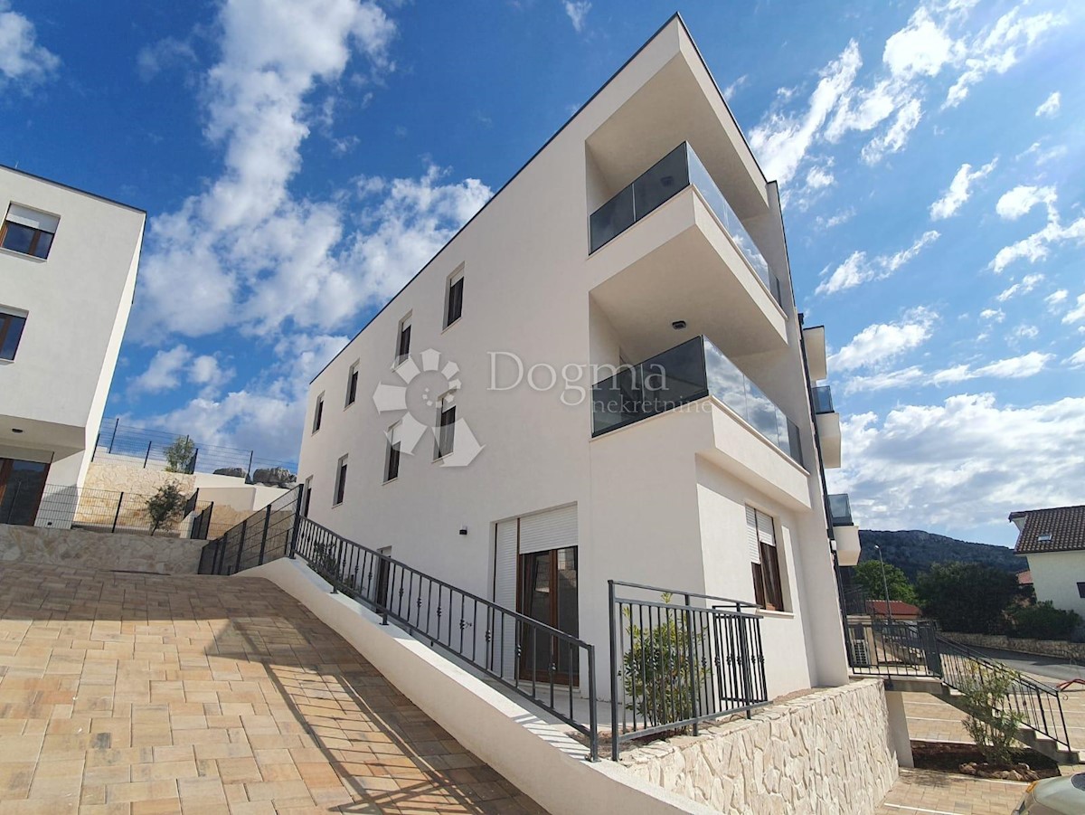 Apartment Zu verkaufen - ŠIBENSKO-KNINSKA  ŠIBENIK 