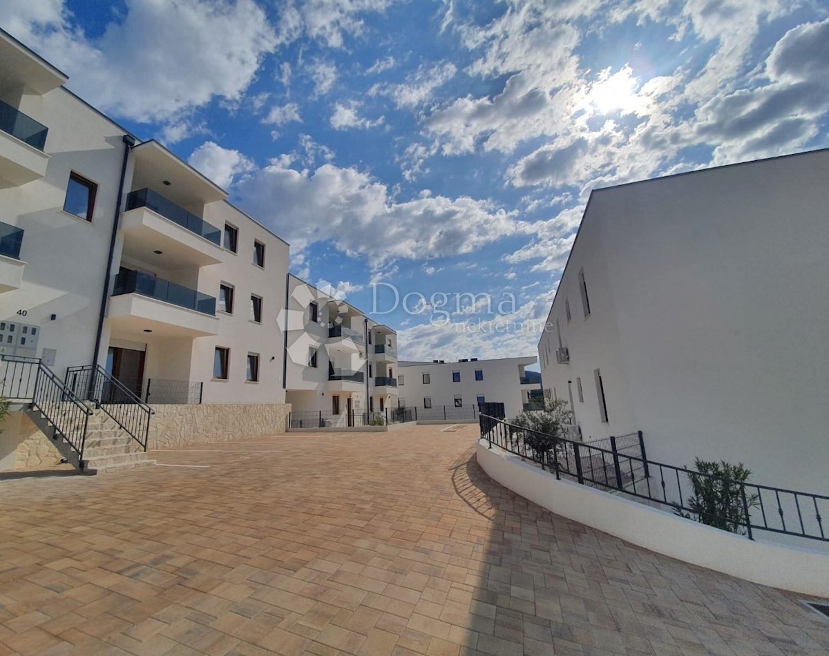 Apartment Zu verkaufen - ŠIBENSKO-KNINSKA  ŠIBENIK 