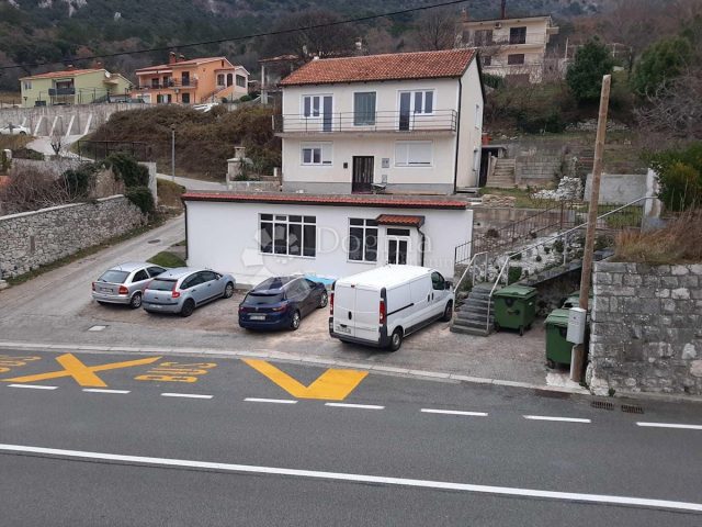 Kuća Na prodaju PLOMIN