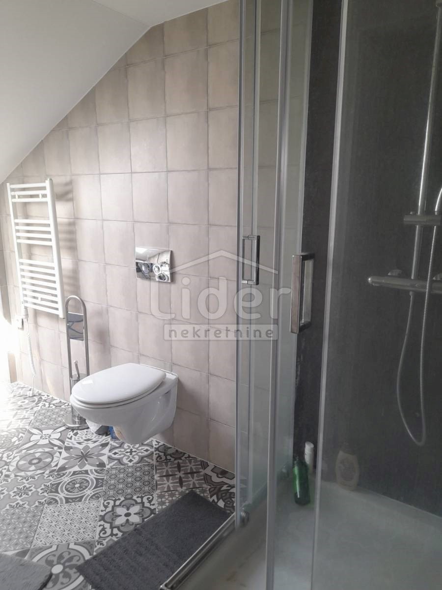 Flat For sale - PRIMORSKO-GORANSKA  KASTAV 