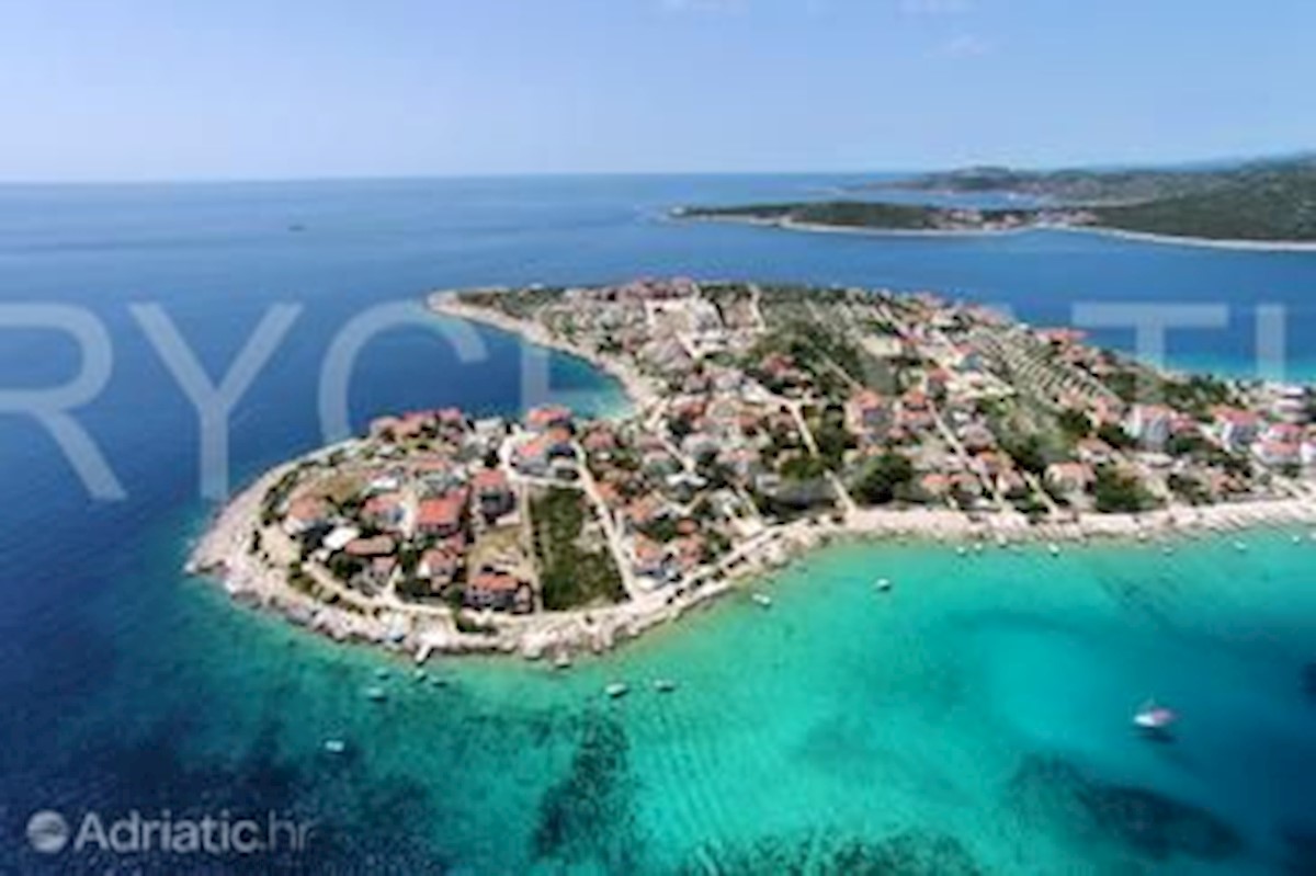 Dom Na predaj - ŠIBENSKO-KNINSKA  Rogoznica