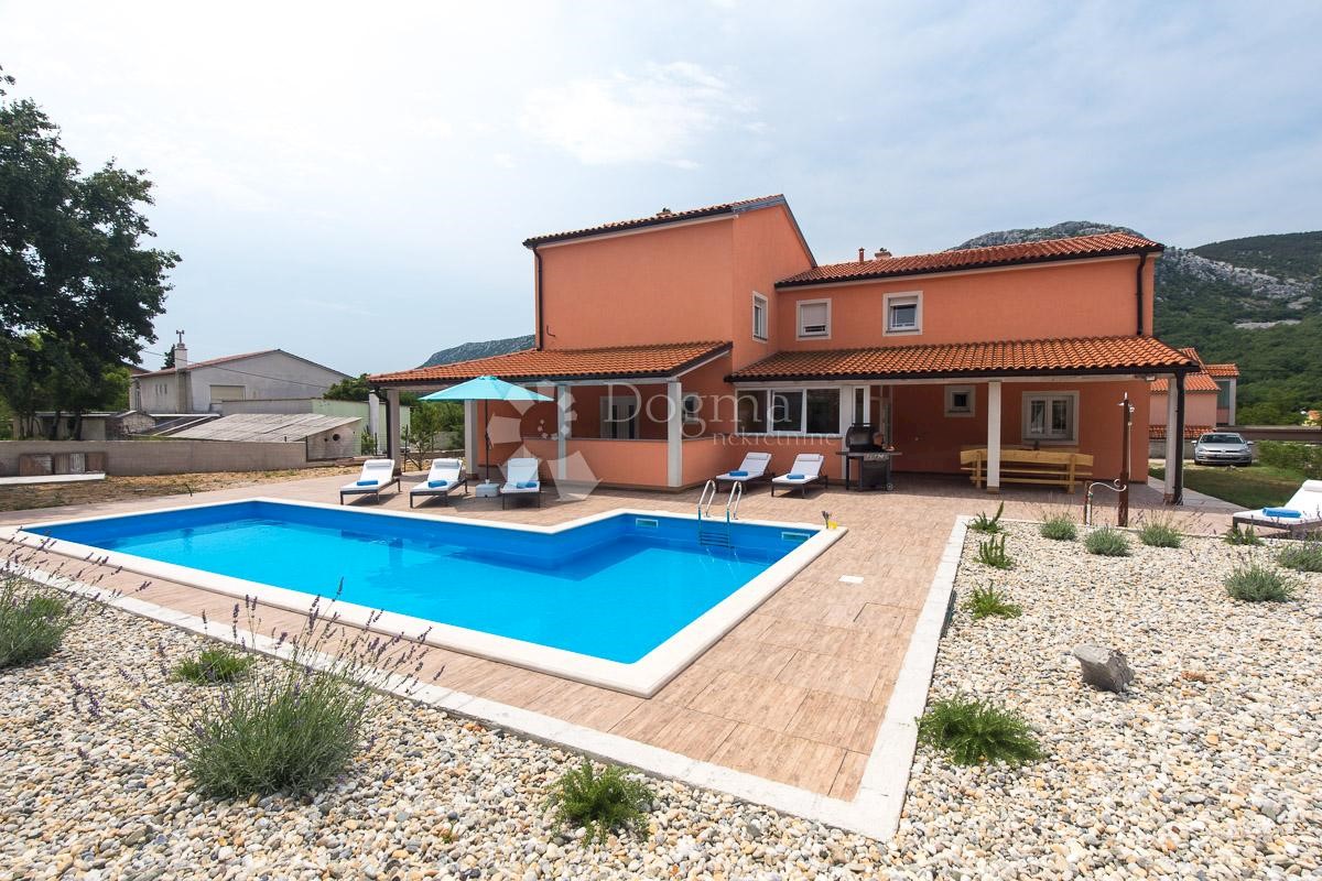 Kuća Na prodaju - PRIMORSKO-GORANSKA  VINODOLSKA OPĆINA 