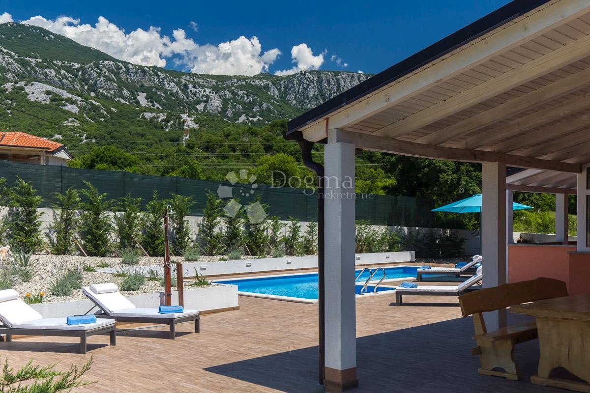 Kuća Na prodaju - PRIMORSKO-GORANSKA  VINODOLSKA OPĆINA 