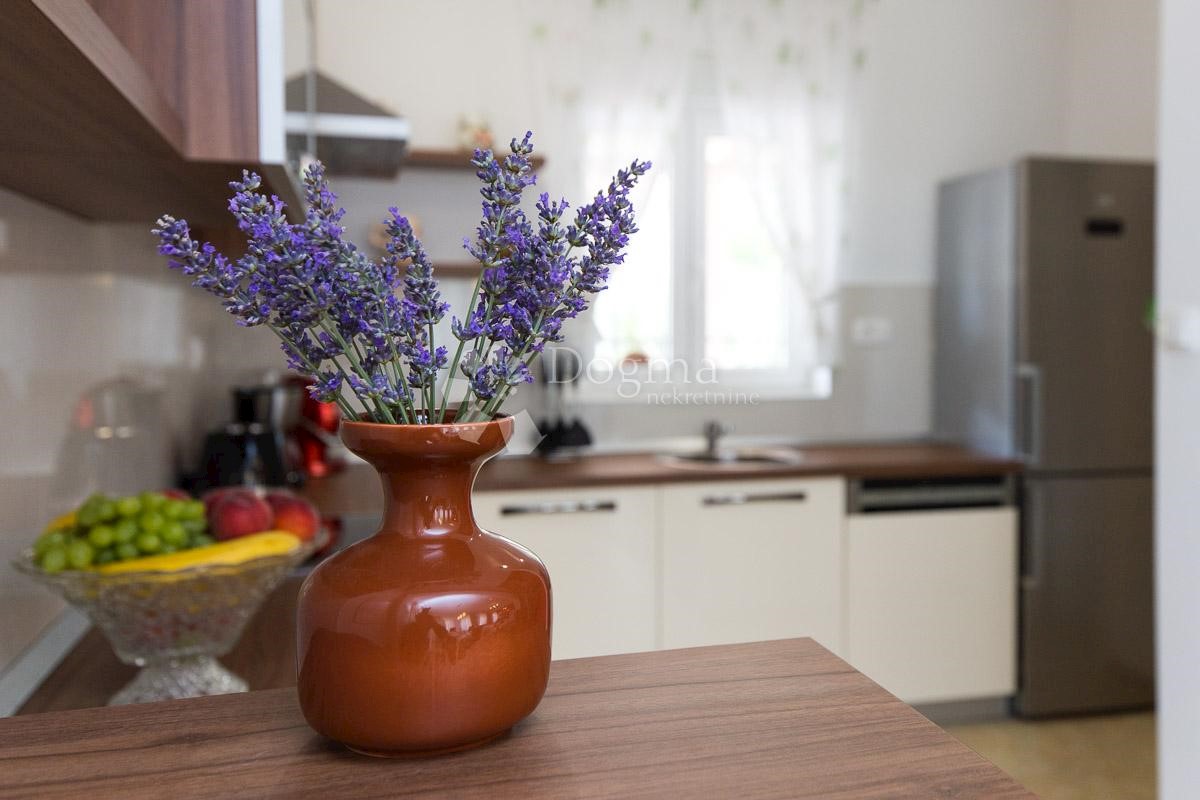 Kuća Na prodaju - PRIMORSKO-GORANSKA  VINODOLSKA OPĆINA 
