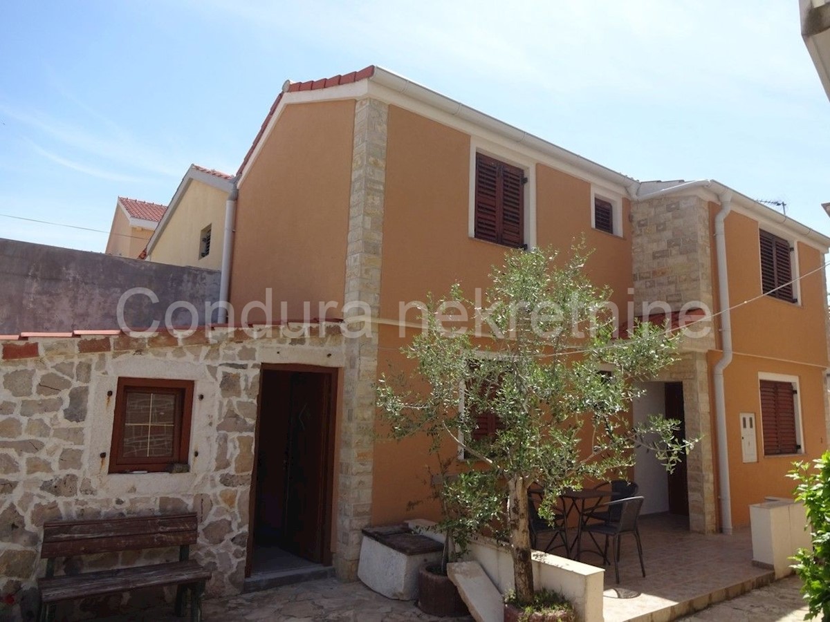 House For sale - ZADARSKA  NIN 