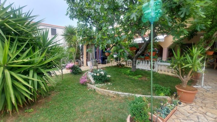 Dům na prodej 280 m² – Vir