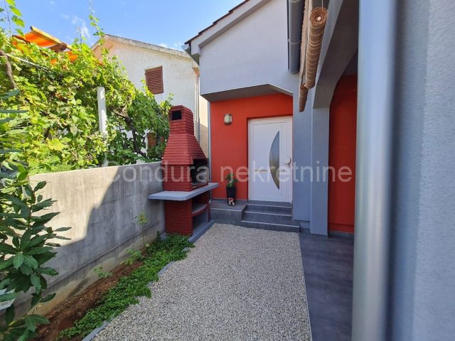 Casa In vendita - Zadarska Vrsi - foto 2/14