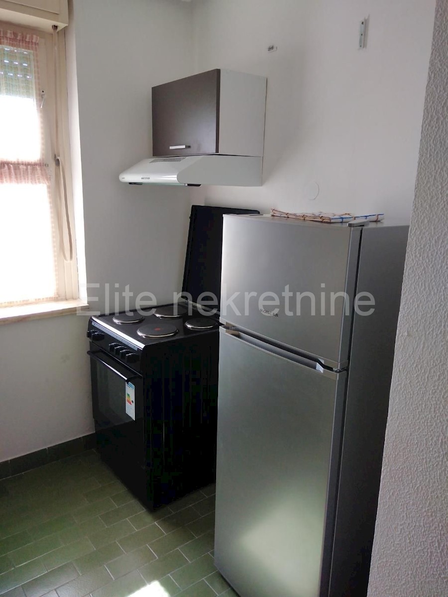 Flat For rent - PRIMORSKO-GORANSKA  RIJEKA 