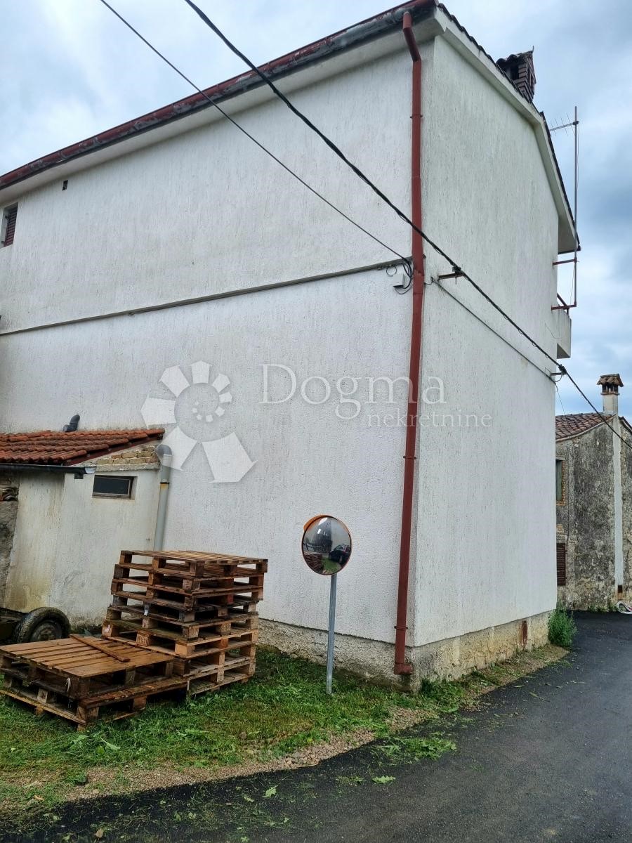 Dom Na sprzedaż - ISTARSKA  Cerovlje