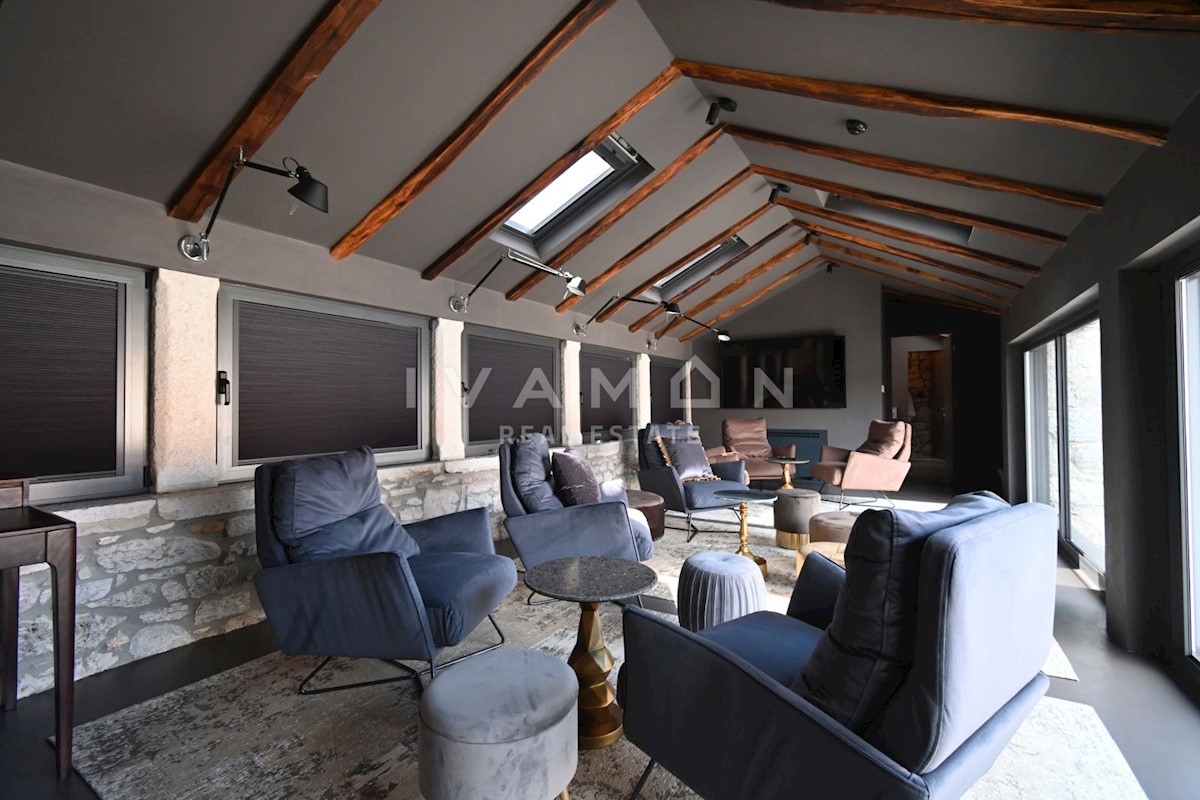 Haus Zu verkaufen - ISTARSKA  POREČ 