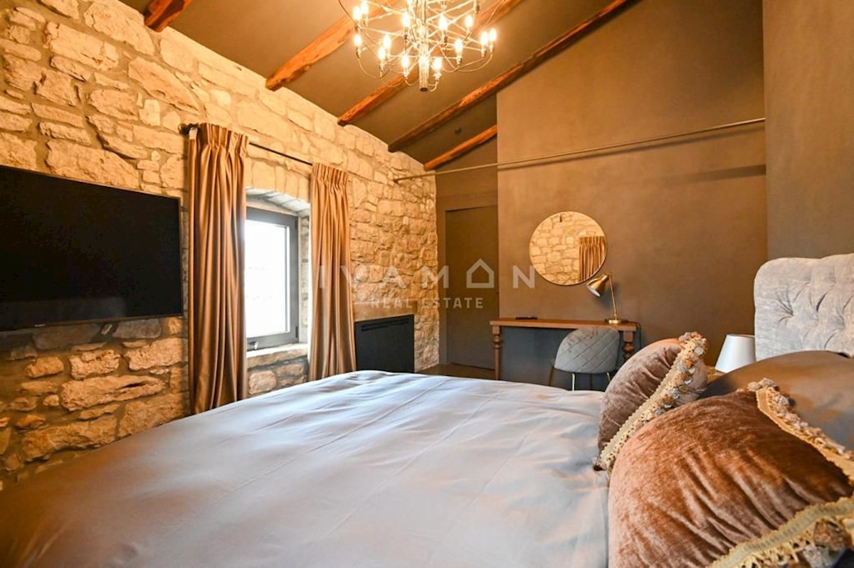 Haus Zu verkaufen - ISTARSKA  POREČ 
