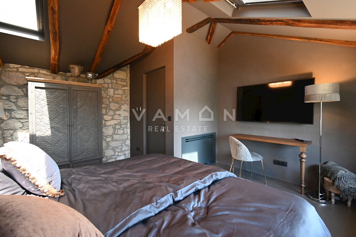 Haus Zu verkaufen - ISTARSKA  POREČ 