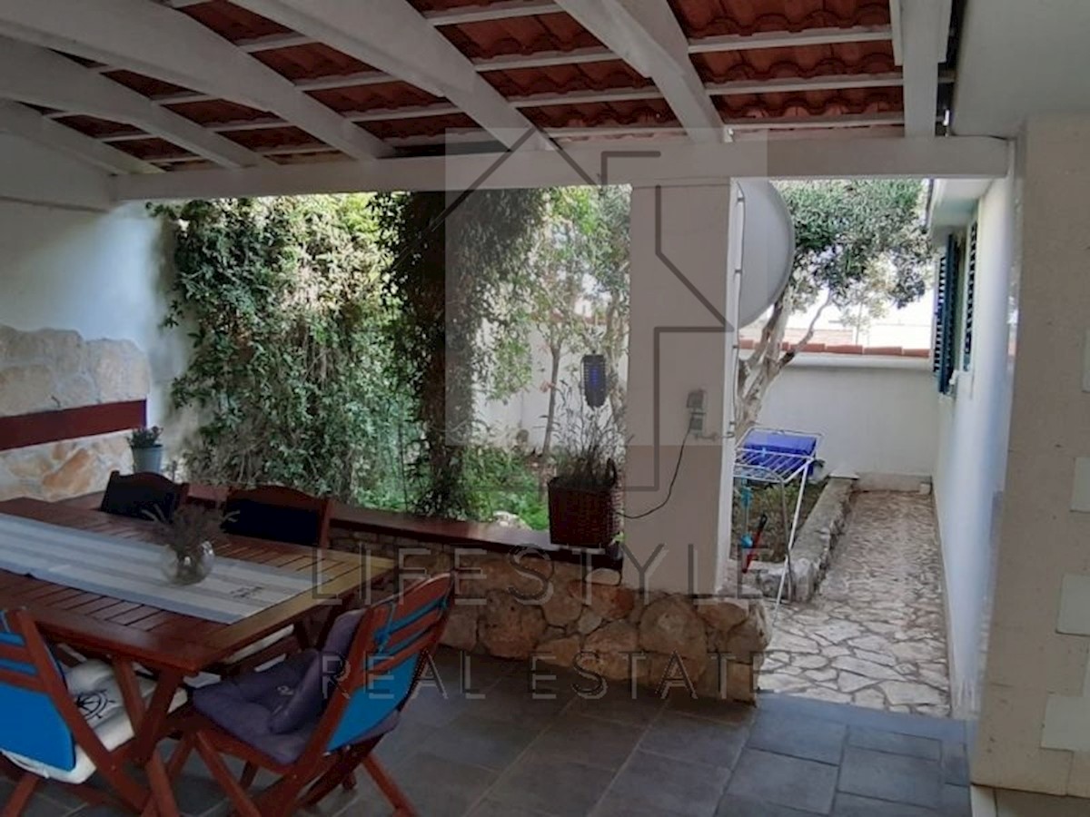 House For sale - SPLITSKO-DALMATINSKA  HVAR 