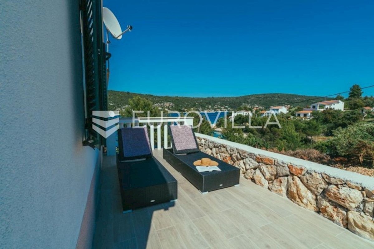 Casa In vendita - SPLITSKO-DALMATINSKA  TROGIR 