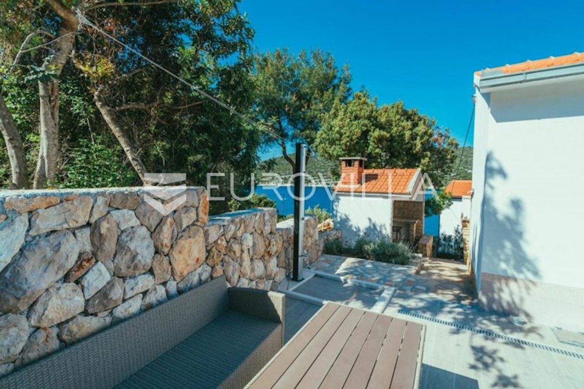 Casa In vendita - SPLITSKO-DALMATINSKA  TROGIR 