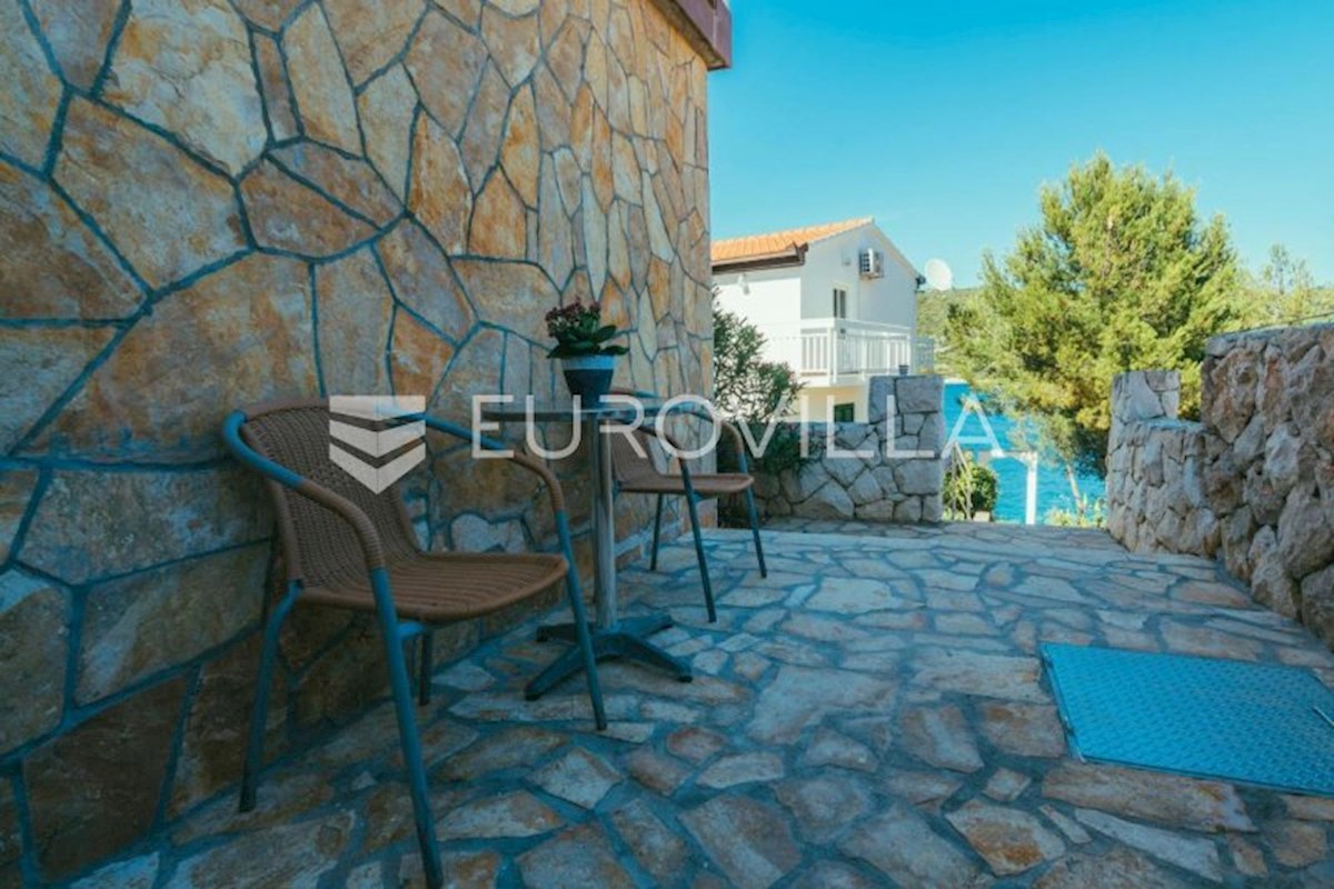 Casa In vendita - SPLITSKO-DALMATINSKA  TROGIR 