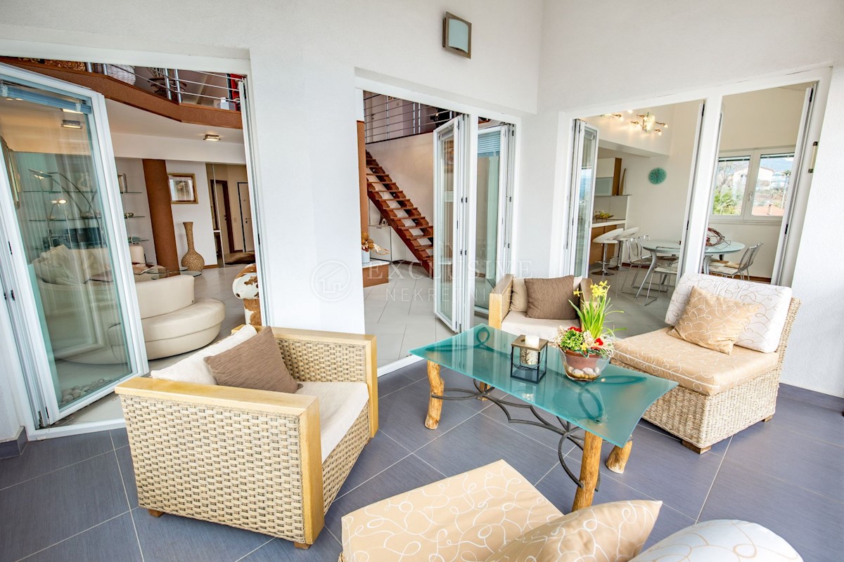 Apartma Na predaj - PRIMORSKO-GORANSKA  OPATIJA 