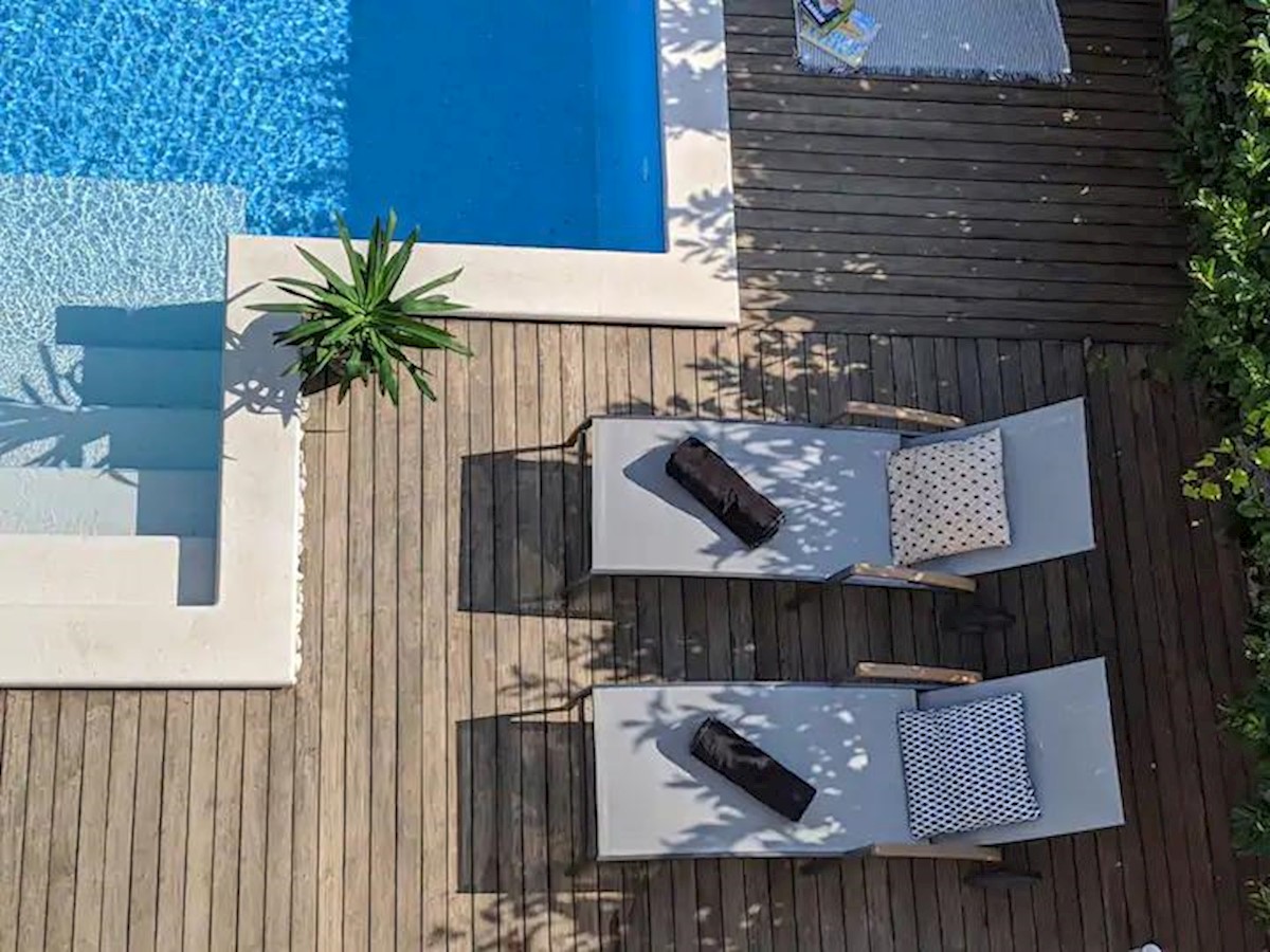 Casa In vendita - SPLITSKO-DALMATINSKA  SEGET 