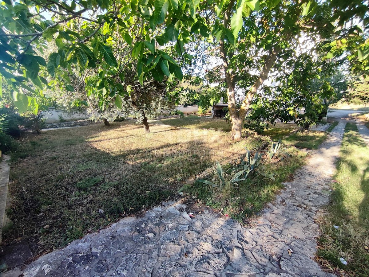 Hiša Naprodaj - ISTARSKA  Pula