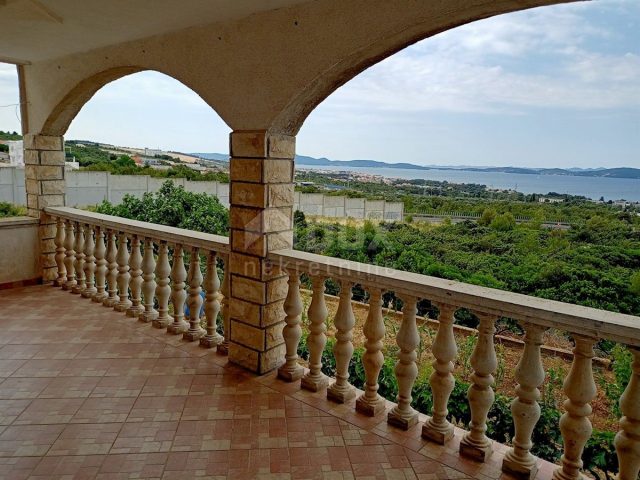 Dom na sprzedaż 350 m² – Zadar