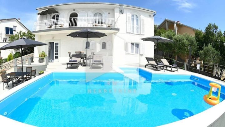 Kuća na prodaju 240 m² – Klenovica