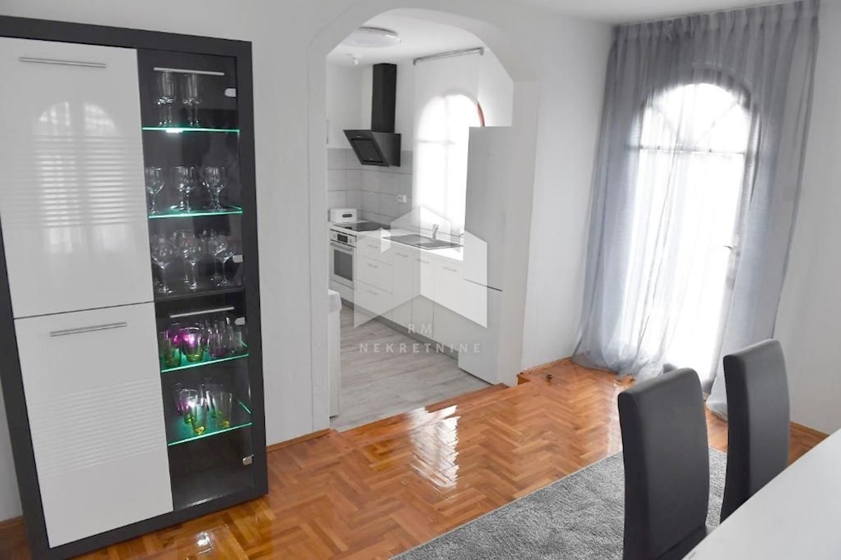 Dom Na sprzedaż - PRIMORSKO-GORANSKA  NOVI VINODOLSKI 