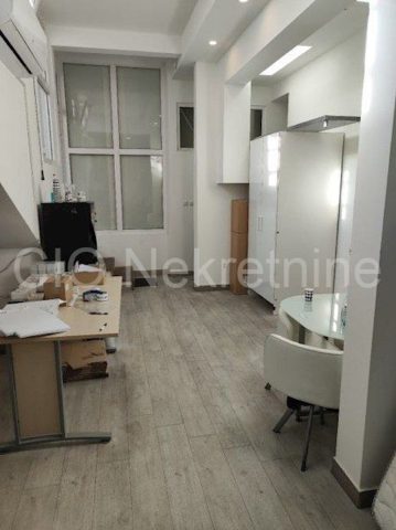 Poslovni prostori Za najem - Splitsko-dalmatinska Split - foto 5/5