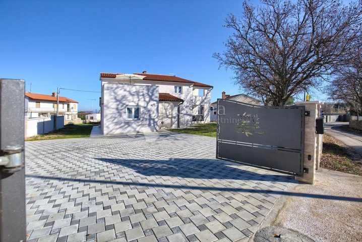 Kuća na prodaju 195 m² – Ližnjan