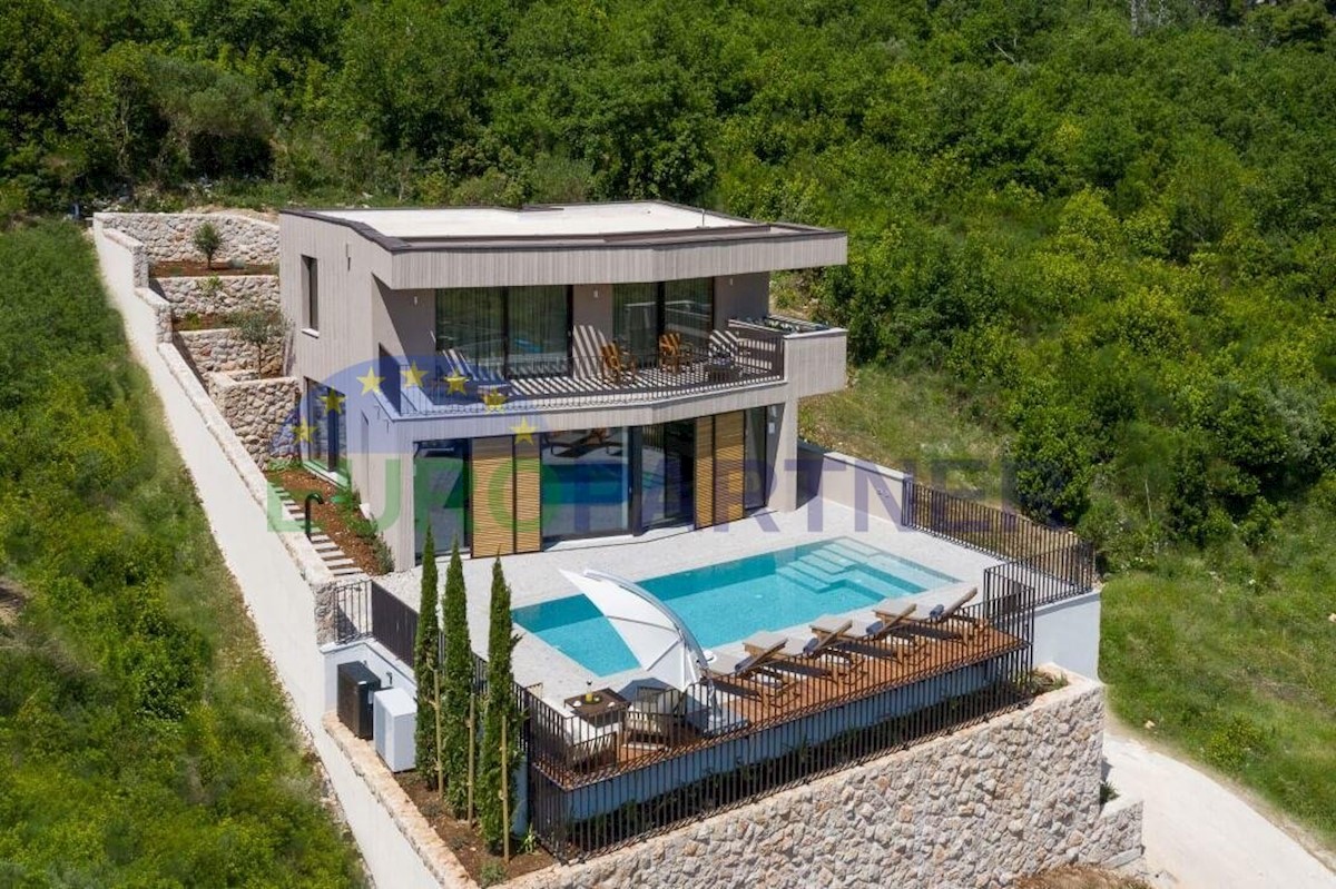 Casa In vendita - DUBROVAČKO-NERETVANSKA  DUBROVNIK 