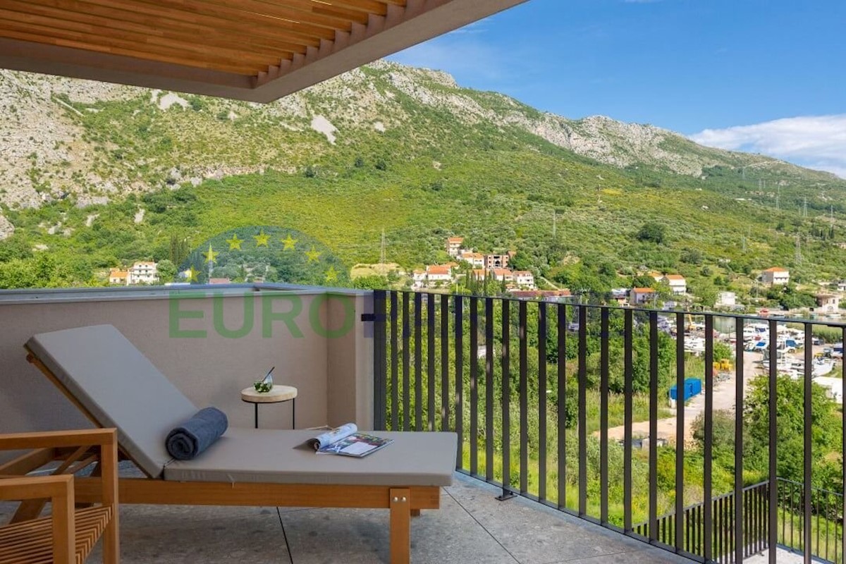 Casa In vendita - DUBROVAČKO-NERETVANSKA  DUBROVNIK 